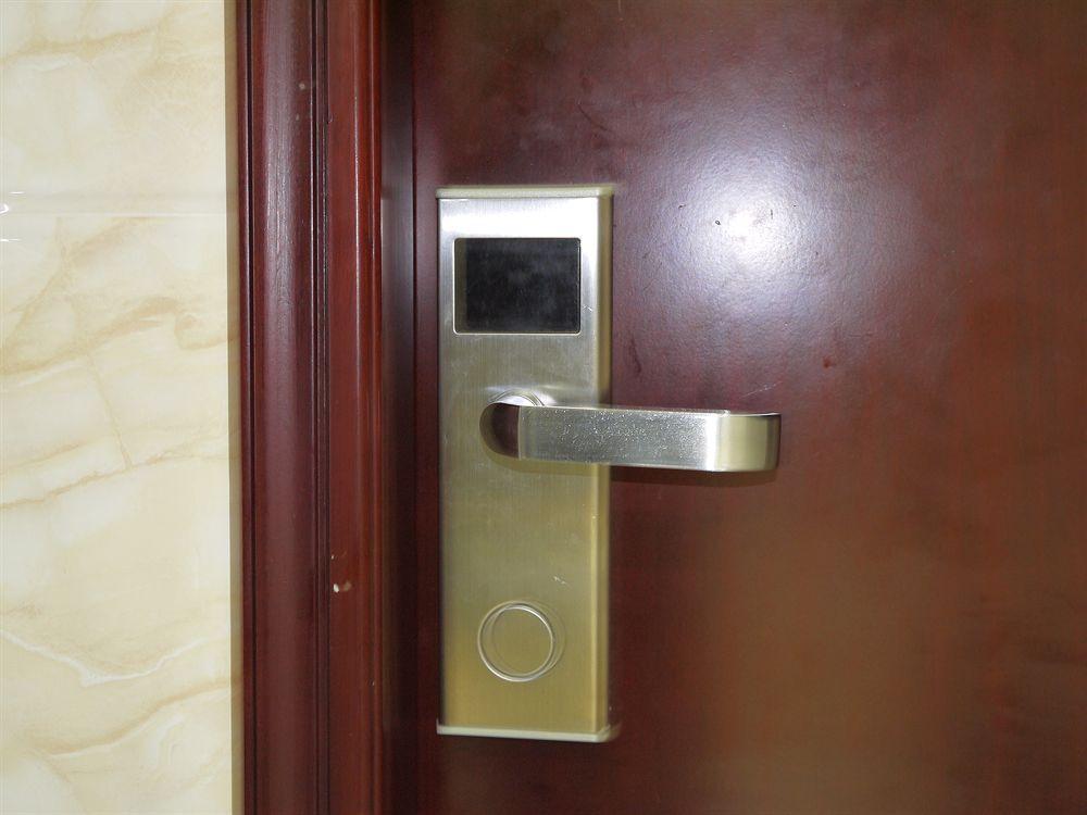 New Fortunate Guest House A1 Hong Kong Exterior foto